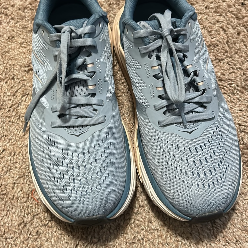 HOKA Arahi 5 blue size 8 gently worn - Picture 3 of 5